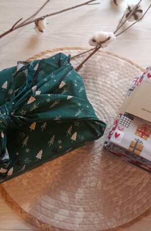 Furoshiki : Tissu d'Emballage Réutilisable et Écologique/ 4 Tailles Disponibles