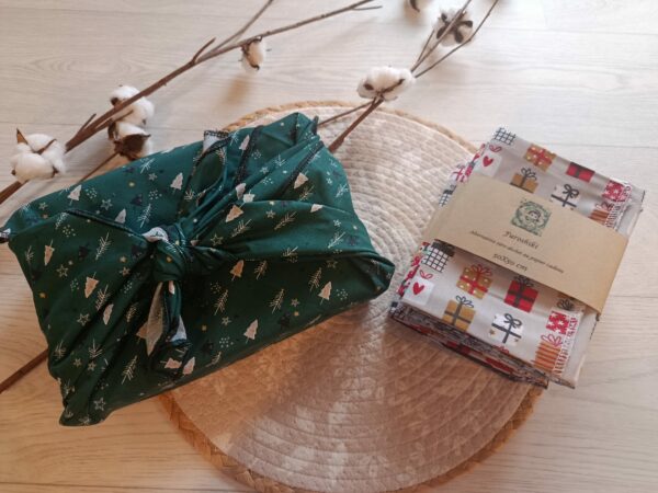 Furoshiki : Tissu d'Emballage Réutilisable et Écologique/ 4 Tailles Disponibles
